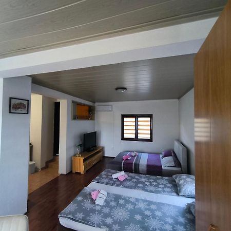 Appartement Centar à Sarajevo Extérieur photo